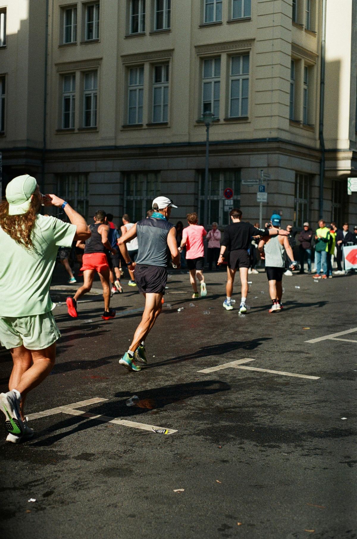 1.75 Paris – Séjournez dans appartements et hôtels élégants - New Balance and Runlifestyle try out the new Ellipse at La Source